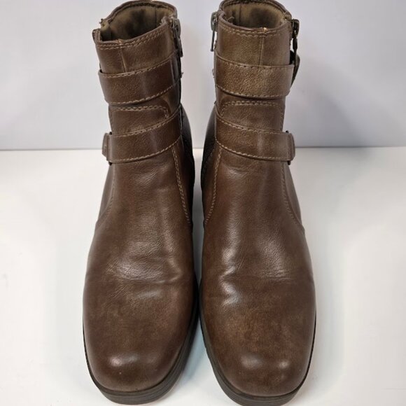 Baretraps Towanda Lug Sole Booties 10 - Picture 2 of 10